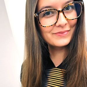 Meet your Posher, Alana